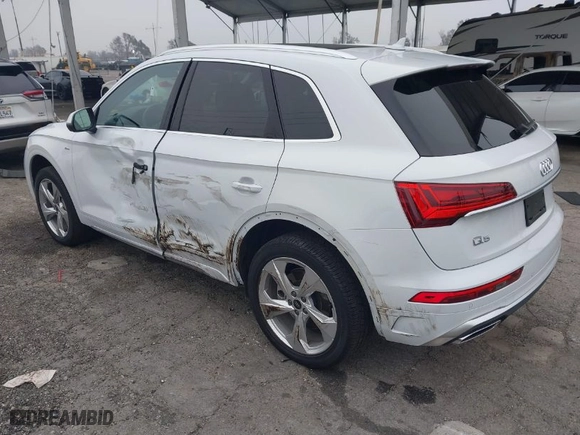 2023 Audi Q5 S line Premium Plus with VIN WA1EAAFY7P2197893, listed as a IAAI auction lot 41493560 with 13,853 mi miles. Bid and sale history available at carsss.com. Image 3.