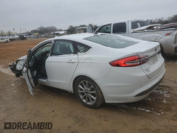 2017 Ford Fusion SE with VIN 3FA6P0HDXHR311384, listed as a Copart auction lot 45710435 with 117,200 mi miles and Salvage Title. Bid and sale history available at carsss.com. Image 2.