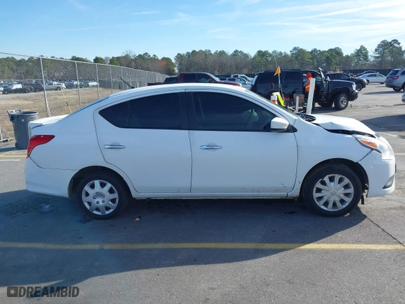 2019 Nissan Versa Sedan SV with VIN 3N1CN7AP7KL859582, listed as a IAAI auction lot 41584709 with 181,138 mi miles. Bid and sale history available at carsss.com. Image 13.