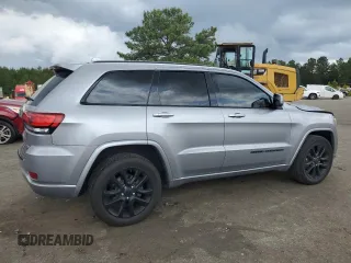 2018 Jeep Grand Cherokee Altitude with VIN 1C4RJEAG9JC246753, listed as a Copart auction lot 54497745 with 121,665 mi miles and Salvage title. Bid and sale history available at DreamBid. Image 3.
