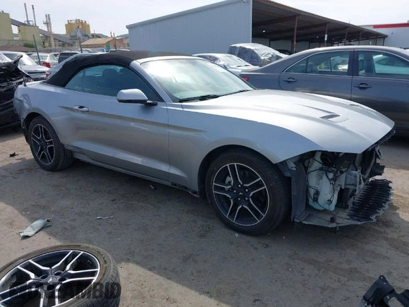 2020 Ford Mustang EcoBoost with VIN 1FATP8UH7L5147209, listed as a IAAI auction lot 41940166 with 80,858 mi miles. Bid and sale history available at carsss.com. Image 1.