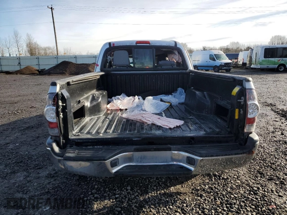 2013 Toyota Tacoma z VIN 5TFTX4CN3DX024782, wystawiony jako Copart lot #44066235 z przebiegiem 117 661 mil mil oraz Szkoda całkowita • Salvage title. Historia ofert i sprzedaży dostępna na DreamBid. Obrazek 6.