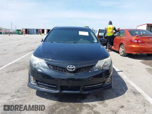 2012 Toyota Camry SE with VIN 4T1BK1FK9CU004865, listed as a IAAI auction lot 41928159 with 216,702 mi miles. Bid and sale history available at carsss.com. Image 12.
