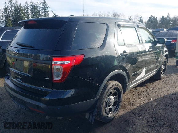 2015 Ford Utility Police Interceptor with VIN 1FM5K8AR1FGA04470, listed as a IAAI auction lot 41802824 with 109,577 mi miles. Bid and sale history available at carsss.com. Image 4.