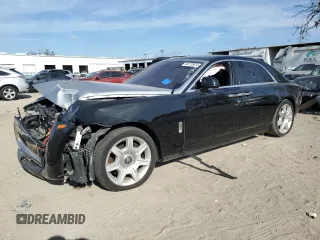 2012 Rolls-Royce Ghost z VIN SCA664S57CUX50671, wystawiony jako Copart lot #84172874 z przebiegiem Nie podano mil oraz Szkody całkowita. Historia ofert i sprzedaży dostępna na DreamBid. Obrazek 1.
