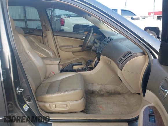 2006 Honda Accord EX-L z VIN 1HGCM66526A029091, wystawiony jako IAAI lot #42349831 z przebiegiem 208 951 mil mil oraz . Historia ofert i sprzedaży dostępna na DreamBid. Obrazek 5.