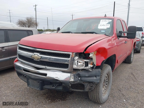 2011 Chevrolet Silverado 1500 LT with VIN 1GCRCSE04BZ375651, listed as a IAAI auction lot 41571329 with 320,878 mi miles. Bid and sale history available at carsss.com. Image 18.