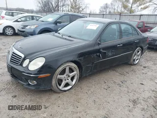 2008 Mercedes-Benz E 350 Luxury z VIN WDBUF87X68B340575, wystawiony jako IAAI lot #41682910 z przebiegiem 117 665 mil mil oraz . Historia ofert i sprzedaży dostępna na DreamBid. Obrazek 17.