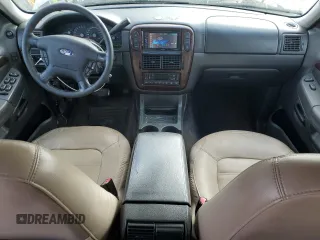 2004 Ford Explorer Limited with VIN 1FMZU75K74UB02095, listed as a Copart auction lot 85087884 with 300,893 mi miles and Salvage title. Bid and sale history available at DreamBid. Image 8.