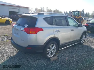 2015 Toyota RAV4 Limited with VIN 2T3DFREV5FW290572, listed as a IAAI auction lot 40566258 with 70,431 mi miles. Bid and sale history available at carsss.com. Image 4.