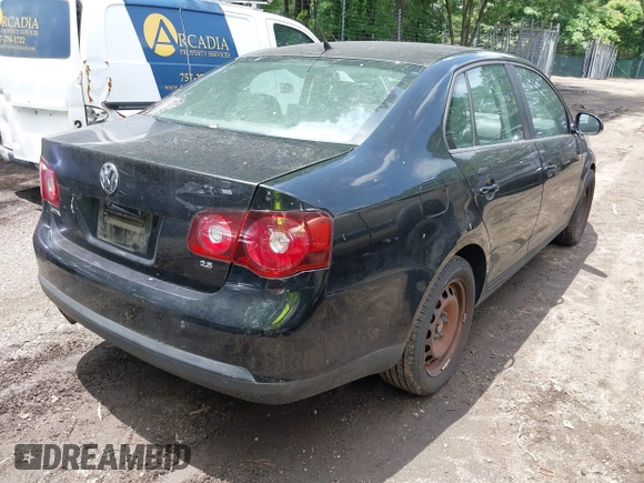 2009 Volkswagen Jetta S with VIN 3VWJZ71K19M053025, listed as a IAAI auction lot 42468951 with 225,036 mi miles and . Bid and sale history available at DreamBid. Image 4.