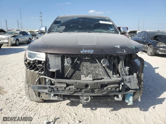 2017 Jeep Grand Cherokee Overland with VIN 1C4RJECG2HC614746, listed as a Copart auction lot 77362304 with 86,330 mi miles and Salvage Title. Bid and sale history available at carsss.com. Image 5.