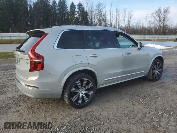 2022 Volvo XC90 Inscription z VIN YV4A22PL3N1792959, wystawiony jako Copart lot #83015304 z przebiegiem 33 243 mil mil oraz Szkoda całkowita • Salvage title. Historia ofert i sprzedaży dostępna na DreamBid. Obrazek 3.