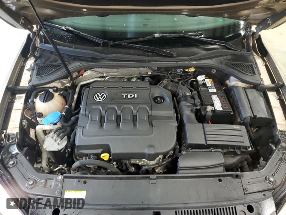 2015 Volkswagen Passat SE с VIN 1VWBV7A38FC072063, выставлен на аукционе Copart как лот 55957005 с пробегом 140 821 миль миль и Чистый • Clean title. История ставок и продаж доступна на DreamBid. Изображение 11.