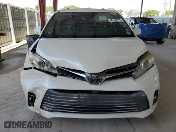2018 Toyota Sienna XLE Auto Access Seat with VIN 5TDYZ3DC1JS934925, listed as a Copart auction lot 60167375 with 103,859 mi miles and Salvage title. Bid and sale history available at DreamBid. Image 5.