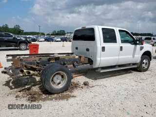 2010 Ford F-350 XL with VIN 1FTWW3DR9AEA59443, listed as a Copart auction lot 61190545 with 147,998 mi miles and Salvage title. Bid and sale history available at DreamBid. Image 3.