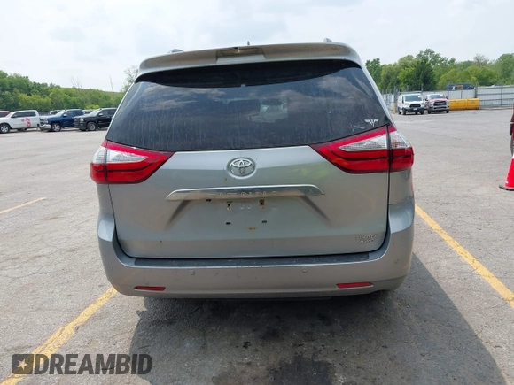 2016 Toyota Sienna Limited z VIN 5TDDK3DC4GS139010, wystawiony jako IAAI lot #42377961 z przebiegiem 152 780 mil mil oraz . Historia ofert i sprzedaży dostępna na DreamBid. Obrazek 16.