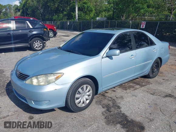 2005 Toyota Camry LE with VIN 4T1BE30KX5U589356, listed as a IAAI auction lot 42471176 with 142,153 mi miles and . Bid and sale history available at DreamBid. Image 2.