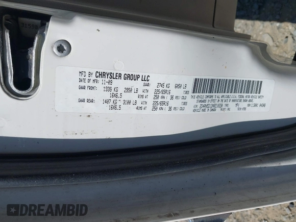 2010 Dodge Grand Caravan SXT with VIN 2D4RN5D12AR210330, listed as a IAAI auction lot 42146969 with 233,607 mi miles and . Bid and sale history available at DreamBid. Image 9.