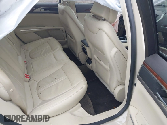 2015 Lincoln MKZ with VIN 3LN6L2JK9FR622100, listed as a IAAI auction lot 42269664 with 52,287 mi miles and . Bid and sale history available at DreamBid. Image 8.