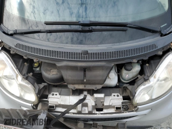 2014 Smart fortwo Pure с VIN WMEEJ3BA7EK761731, выставлен на аукционе Copart как лот 60268205 с пробегом 61 973 миль миль и Списание • Salvage title. История ставок и продаж доступна на DreamBid. Изображение 11.