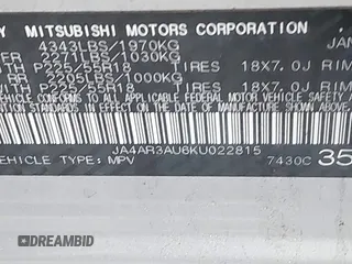 2019 Mitsubishi Outlander ES z VIN JA4AR3AU6KU022815, wystawiony jako IAAI lot #41511268 z przebiegiem 59 781 mil mil oraz . Historia ofert i sprzedaży dostępna na DreamBid. Obrazek 9.