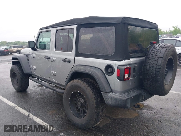 2018 Jeep Wrangler Unlimited Sport S с VIN 1C4HJXDN1JW145240, выставлен на аукционе IAAI как лот 42225470 с пробегом 31 398 миль миль и . История ставок и продаж доступна на DreamBid. Изображение 3.