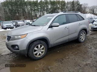 2013 Kia Sorento LX with VIN 5XYKT3A60DG405506, listed as a Copart auction lot 42746705 with 0 mi miles and Salvage Title. Bid and sale history available at carsss.com. Image 1.