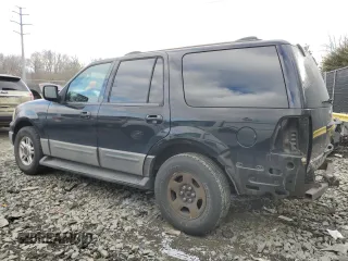 2003 Ford Expedition XLT Value with VIN 1FMPU16W03LA53090, listed as a Copart auction lot 45536955 with 139,944 mi miles and Salvage Title. Bid and sale history available at carsss.com. Image 2.