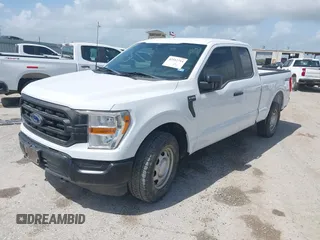 2022 Ford F-150 XL with VIN 1FTFX1E55NKD43897, listed as a IAAI auction lot 42512714 with 55,078 mi miles and . Bid and sale history available at DreamBid. Image 17.