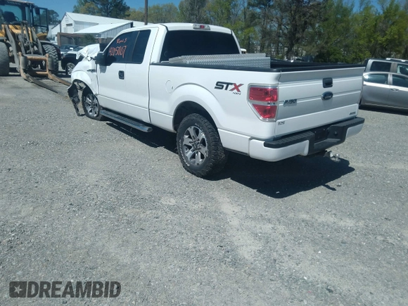 2014 Ford F-150 XL with VIN 1FTFX1EF3EKD09207, listed as a IAAI auction lot 42051107 with 106,664 mi miles. Bid and sale history available at carsss.com. Image 3.