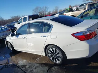 2014 Honda Accord Touring with VIN 1HGCR6F7XEA003663, listed as a IAAI auction lot 41327750 with 162,513 mi miles and . Bid and sale history available at DreamBid. Image 14.