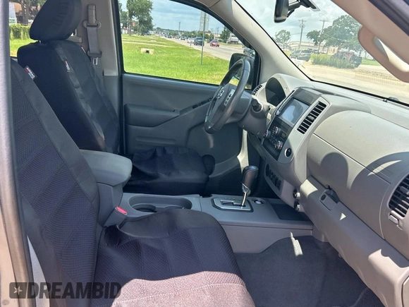 2020 Nissan Frontier SV with VIN 1N6ED0EA7LN711453, listed as a Copart auction lot 64101035 with 149,918 mi miles and Clean title. Bid and sale history available at DreamBid. Image 5.