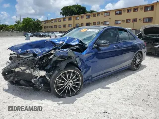 2020 Mercedes-Benz C 300 with VIN 55SWF8DB2LU324185, listed as a Copart auction lot 62493305 with 33,259 mi miles and Clean title. Bid and sale history available at DreamBid. Image 1.