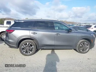 2024 Infiniti QX60 Luxe z VIN 5N1DL1FRXRC336928, wystawiony jako IAAI lot #41717075 z przebiegiem 23 404 mil mil oraz . Historia ofert i sprzedaży dostępna na DreamBid. Obrazek 13.