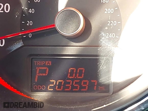 2013 Kia Sorento SX with VIN 5XYKW4A27DG393624, listed as a IAAI auction lot 41404019 with 203,597 mi miles. Bid and sale history available at carsss.com. Image 15.
