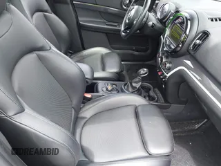 2018 MINI Countryman Cooper S with VIN WMZYT5C35J3D82204, listed as a IAAI auction lot 42836278 with 65,649 mi miles and . Bid and sale history available at DreamBid. Image 5.