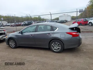 2016 Nissan Altima SR with VIN 1N4AL3AP5GC271627, listed as a IAAI auction lot 42013902 with 136,990 mi miles and . Bid and sale history available at carsss.com. Image 14.