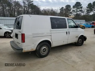 1998 Chevrolet Astro Cargo Van with VIN 1GCDM19W8WB159476, listed as a Copart auction lot 41805445 with 0 mi miles and Salvage Title. Bid and sale history available at carsss.com. Image 3.