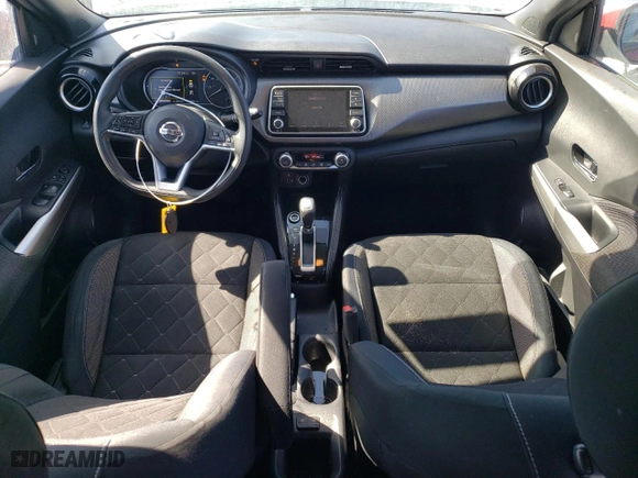 2018 Nissan Kicks SV with VIN 3N1CP5CU6JL542439, listed as a Copart auction lot 48777755 with 128,906 mi miles and Salvage Title. Bid and sale history available at carsss.com. Image 8.