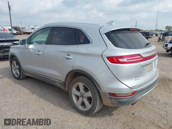 2017 Lincoln MKC Premiere with VIN 5LMCJ1C98HUL22506, listed as a IAAI auction lot 42462103 with 146,765 mi miles and . Bid and sale history available at DreamBid. Image 3.