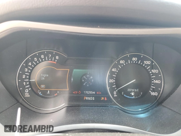 2014 Lincoln MKZ with VIN 3LN6L2GK7ER817845, listed as a Copart auction lot 59748945 with 176,295 mi miles and Salvage title. Bid and sale history available at DreamBid. Image 9.