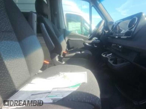 2023 Mercedes-Benz Sprinter with VIN W1X4NBVY1PT22582, listed as a Copart auction lot 79335324 with 17 mi miles and Clean Title. Bid and sale history available at DreamBid. Image 6.