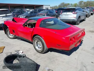 1981 Chevrolet Corvette with VIN 1G1AY8768B5105437, listed as a IAAI auction lot 41842131 with 41,275 mi miles. Bid and sale history available at carsss.com. Image 3.