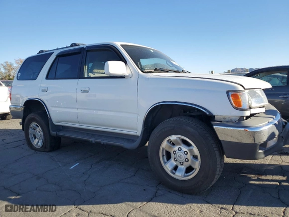 1999 Toyota 4Runner SR5 with VIN JT3HN86R2X0194327, listed as a Copart auction lot 83864044 with 259,675 mi miles and Salvage Title. Bid and sale history available at carsss.com. Image 4.