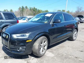2015 Audi Q3 Premium Plus z VIN WA1EFCFS8FR008411, wystawiony jako IAAI lot #42000959 z przebiegiem 54 840 mil mil oraz . Historia ofert i sprzedaży dostępna na DreamBid. Obrazek 17.