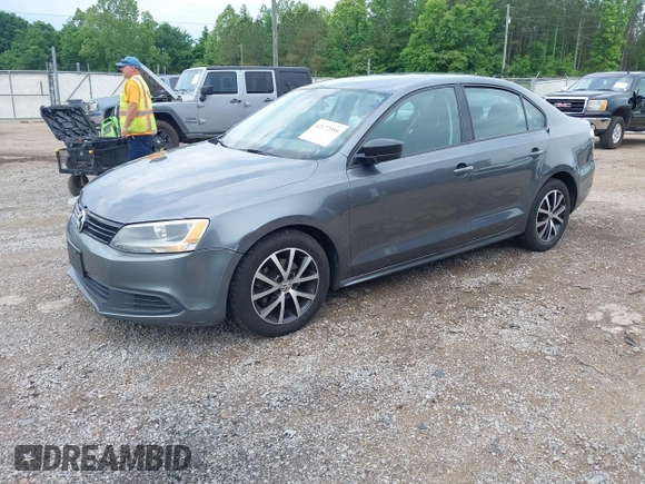 2013 Volkswagen Jetta S z VIN 3VW2K7AJ5DM369293, wystawiony jako IAAI lot #42172959 z przebiegiem 170 983 mil mil oraz . Historia ofert i sprzedaży dostępna na DreamBid. Obrazek 2.