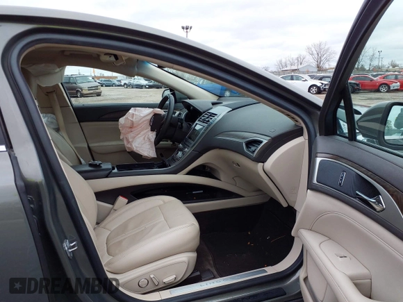 2017 Lincoln MKZ Hybrid Reserve с VIN 3LN6L5MU0HR600438, выставлен на аукционе IAAI как лот 40885890 с пробегом 81 519 миль миль и . История ставок и продаж доступна на DreamBid. Изображение 5.