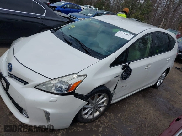 2013 Toyota Prius Two with VIN JTDZN3EU1D3268162, listed as a IAAI auction lot 41650964 with 158,186 mi miles and . Bid and sale history available at carsss.com. Image 17.