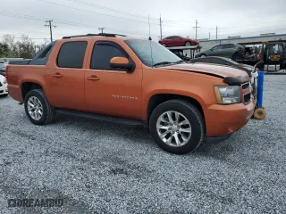 2008 Chevrolet Avalanche LT w/1LT with VIN 3GNFK12328G223463, listed as a Copart auction lot 89093435 with 180,012 mi miles and Salvage Title. Bid and sale history available at carsss.com. Image 4.